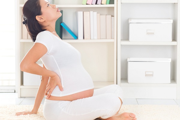 للحامل … تعرفي على  طرق علاج ضيق التنفس