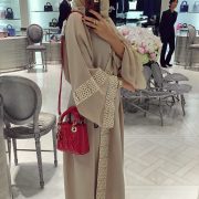 إستايل الـ Open Abaya