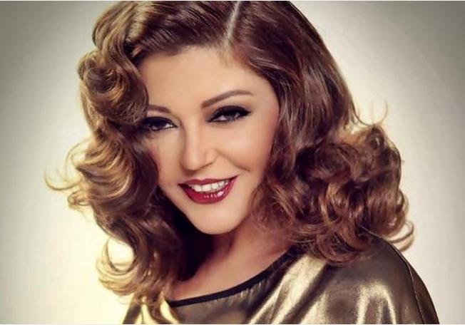 « بالصور: هذه هي إطلالة  سميرة سعيد ببرنامج  » صاحبة السعادة »