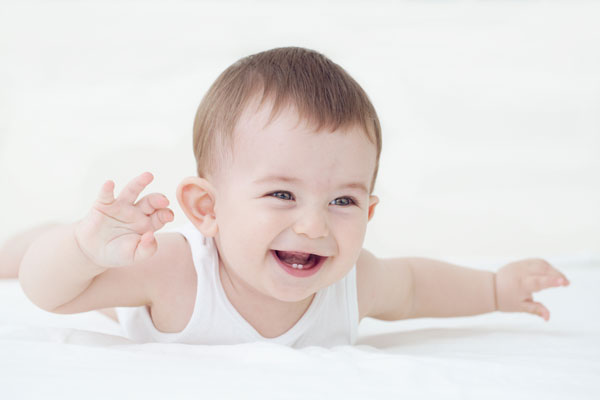 الحليب و مشتقاته مفيد لطفلك خلال مرحلة التسنين