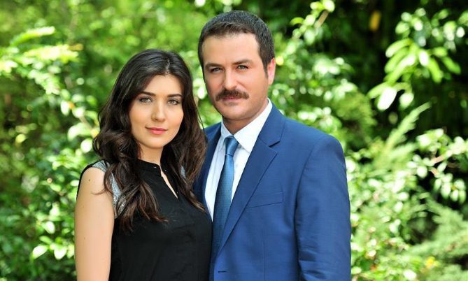 وفاة الممثل التركي أردا بطل سلسلة ثمن الحب
