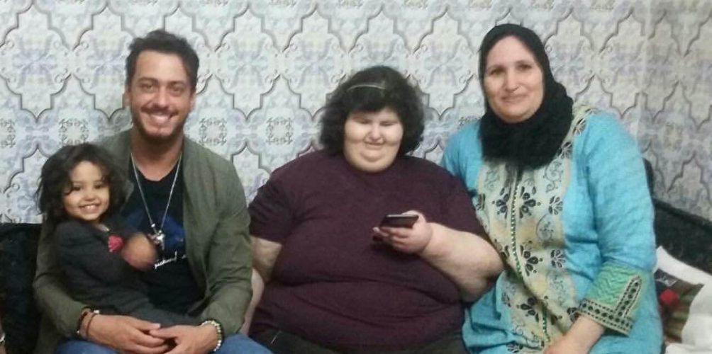 بعد عودته للمغرب… سعد لمجرد يفاجئ الطفلة آية في منزلها