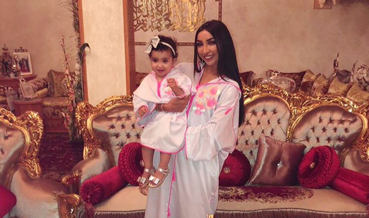 رسالة مؤثرة من دنيا بطمة لطفلتها بمناسبة عيد ميلادها الأول (فيديو)