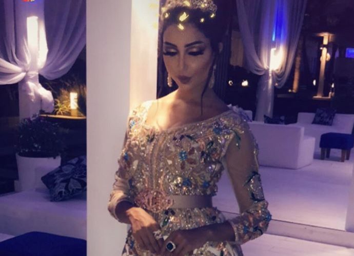 دنيا بطمة تحيي حفل زفاف فخم بالمضيق (صور)