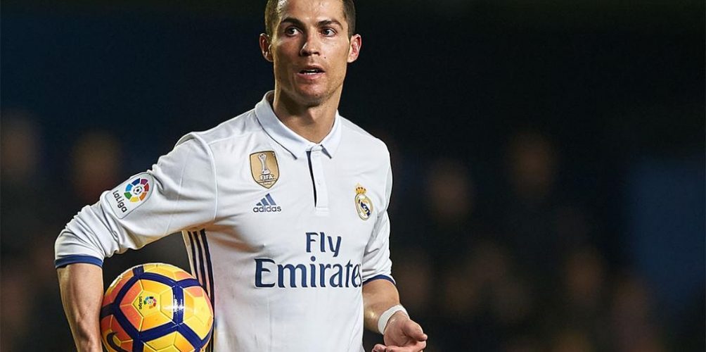 النجم كريستيانو رونالدو يواجه حكما بالسجن لمدة سنتين