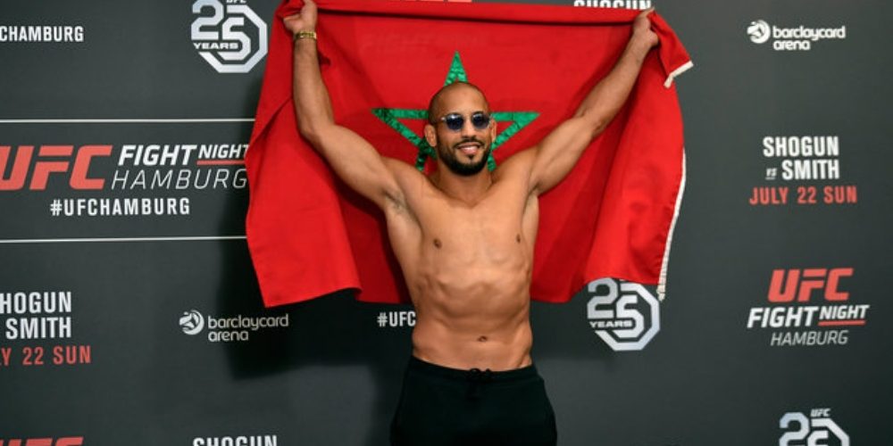 مشاهير مغاربة يهنئون أبو زعيتر بعد فوزه في نزال عالمي بألمانيا