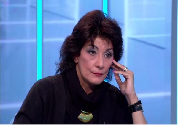 فنانة مصرية تحكي كيف تحولت إلى بائعة وجبات سريعة