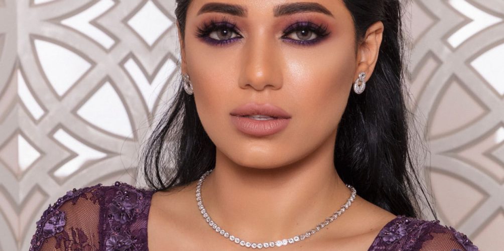 استوحي إطلالاتك المحتشمة من فساتين سهرات الفنانة العراقية رحمة رياض