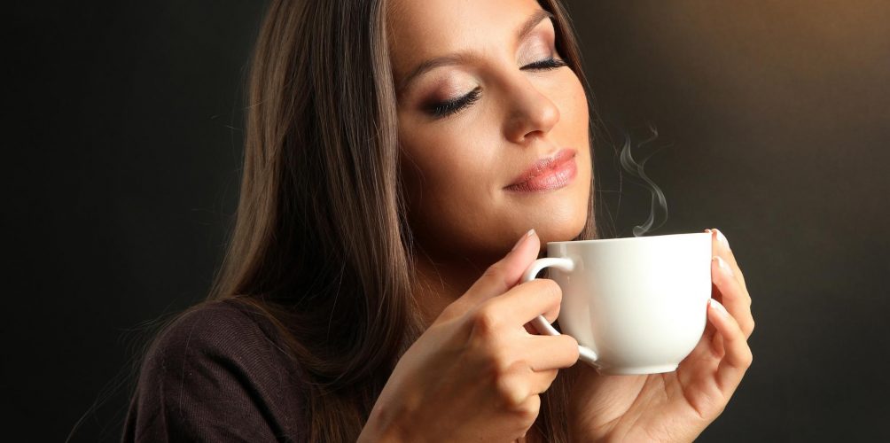 استمتعي بشرب القهوة للإستفادة من فوائدها.. تعرفي عليها