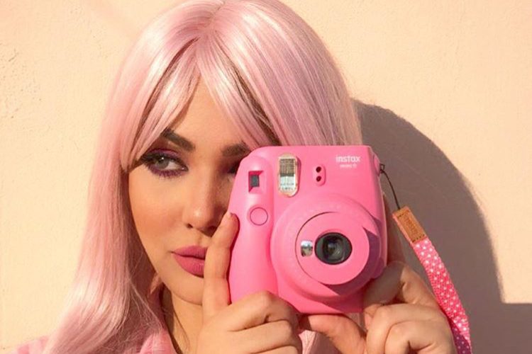 ابتسام تسكت تفاجئ جمهورها بهذا اللوك (صور)