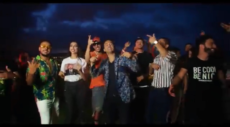 اكتشفوا العمل الذي حضره النجوم المغاربة بمناسبة عيد الشباب (فيديو)