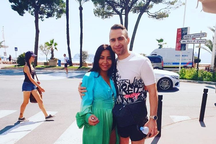 رومانسية شيرين وزوجها تشعل مواقع التواصل الاجتماعي (صور)