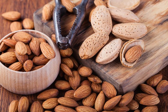 تناول اللوز صباحا بديل صحي لوجبة الإفطار