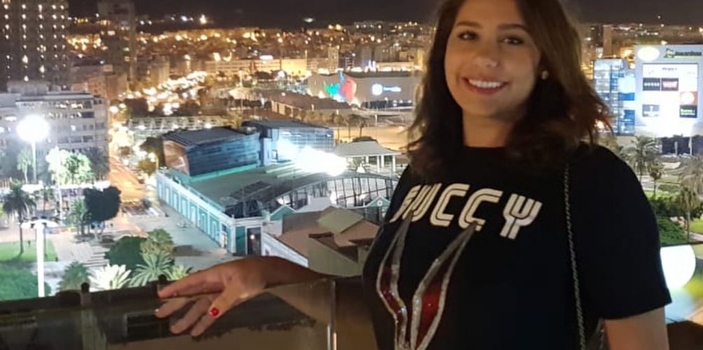 جلسة تصوير حديثة تجمع هدى سعد بابنها فارس (صور)