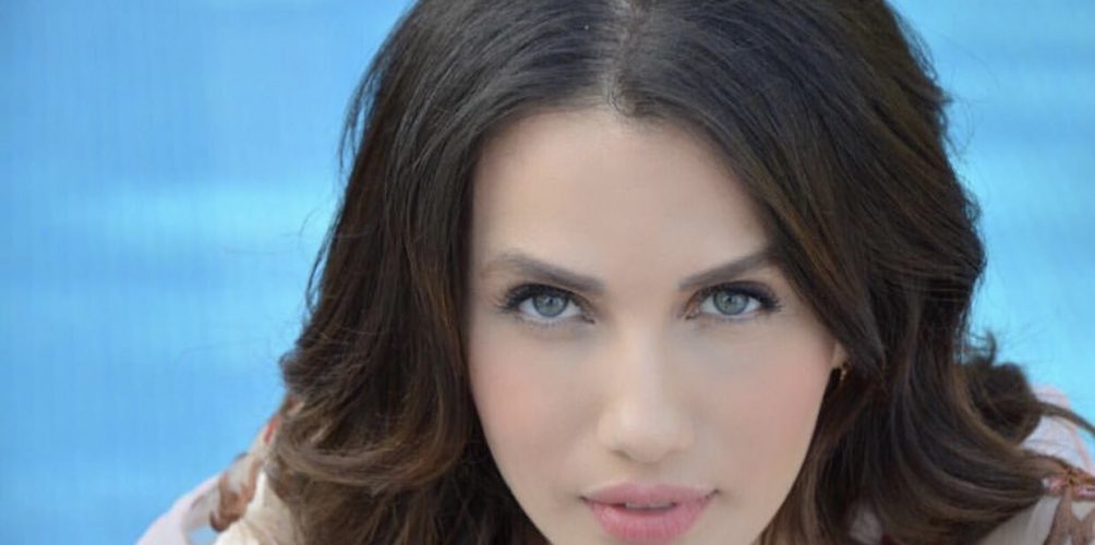 إيمان الباني توجه رسالة لبنات بلدها المغرب