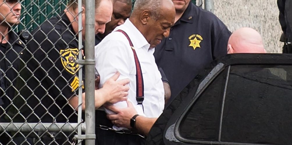 ممثل أمريكي شهير متهم باغتصاب أزيد من 60 امرأة و مهدد بالسجن لمدة 10 سنوات