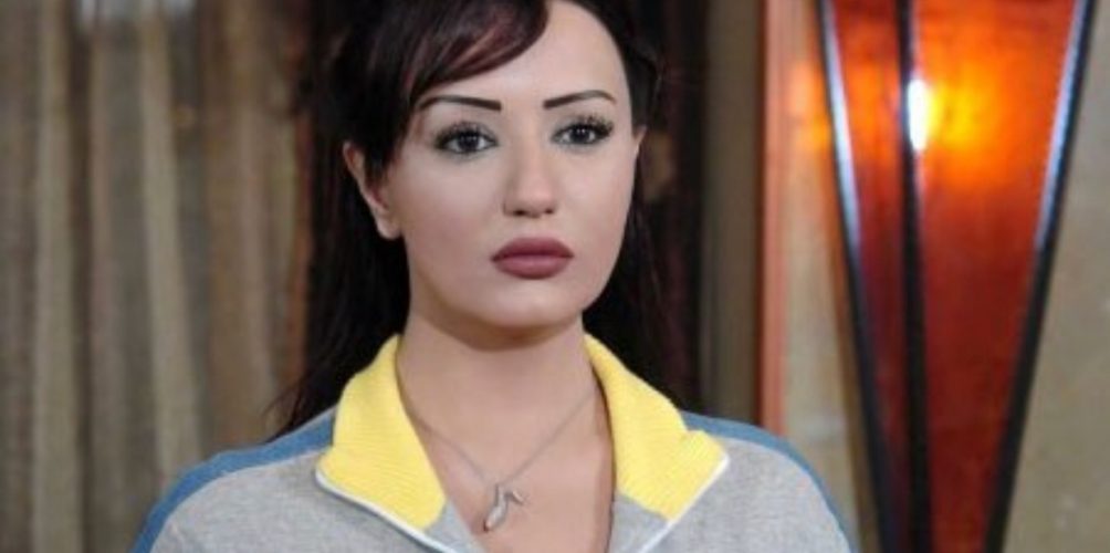 وفاة نجمة الدراما السورية دينا هارون عن عمر يناهز الـ 45 عاما