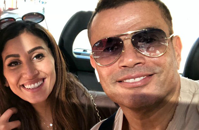 بالفيديو..لأول مرة عمرو دياب يعترف بحبه لدينا الشربيني علانية!