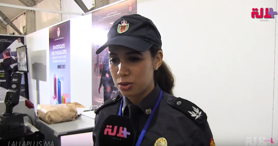 بعيون المرأة الشرطية..كيف تتم المراقبة داخل المطارات المغربية؟ (فيديو)