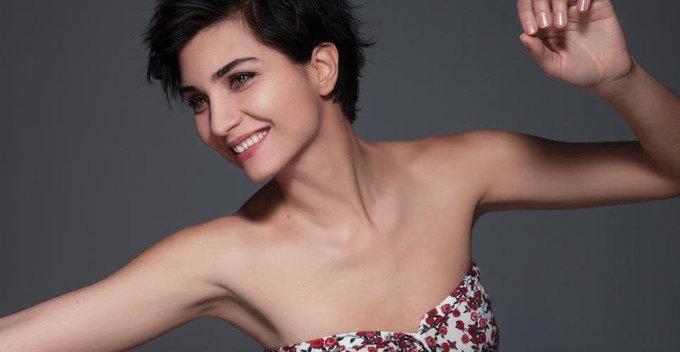 كما لم تشاهدوها من قبل.. لميس تتكلم العربية (فيديو)