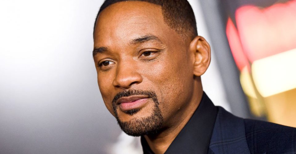 بالفيديو.. ويل سميث يتزلج في دبي على أنغام &laquo;&nbsp;إنت معلّم&nbsp;&raquo;