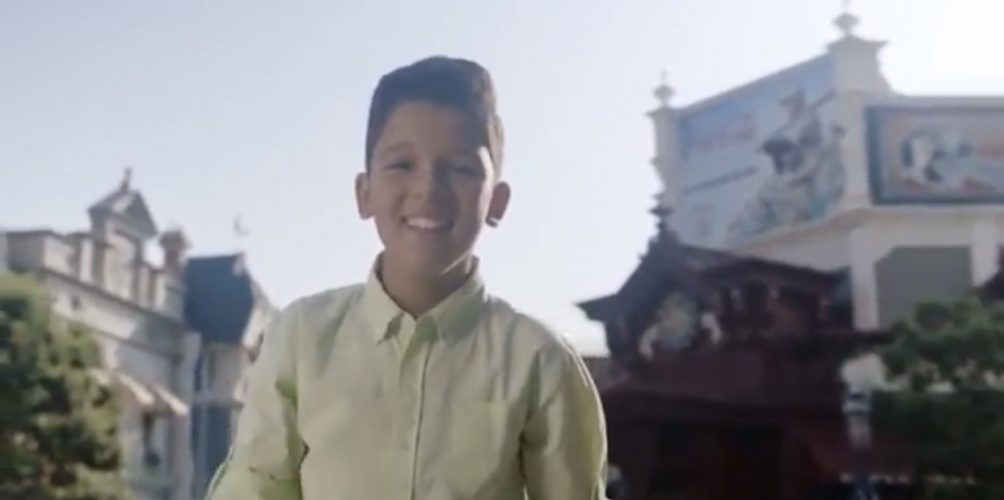 صورها في &laquo;&nbsp;ديزني لاند&nbsp;&raquo;.. حمزة لبيض يطرح أغنية جديدة (فيديو)