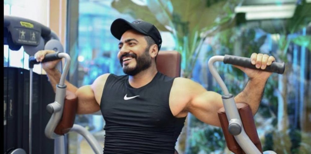 بعد اتهامه باستخدام الحقن المقوية.. تامر حسني يوضح (صورة)