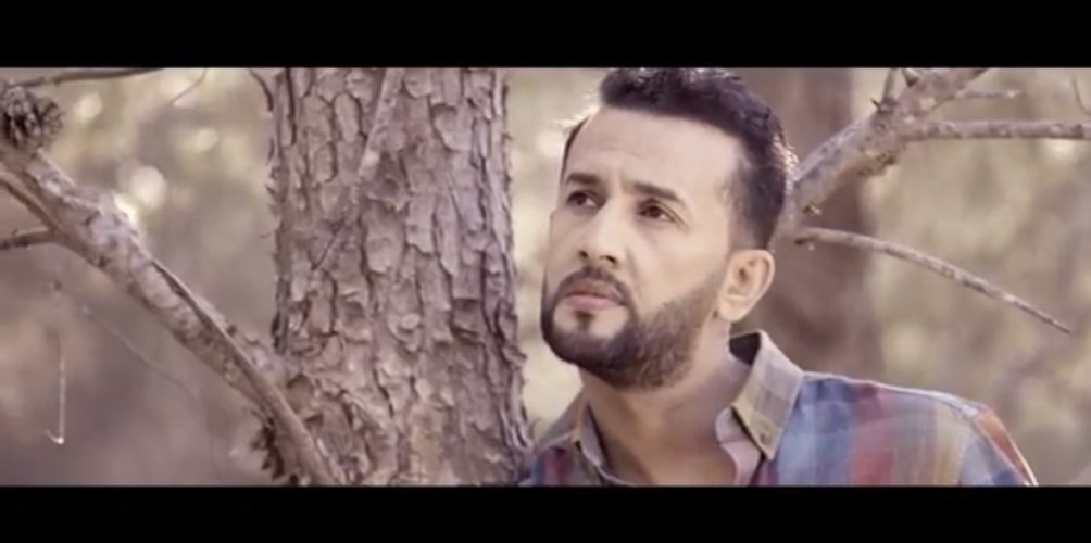 &laquo;&nbsp;أريناس&nbsp;&raquo;.. جديد الفنان الأمازيغي لعربي إمغران (فيديو)