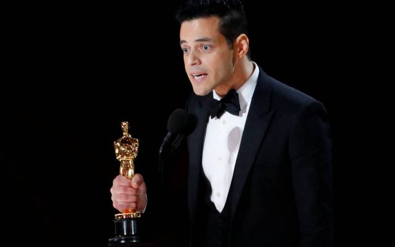 رامي مالك.. مصري يفوز بجائزة الأوسكار(صورة)