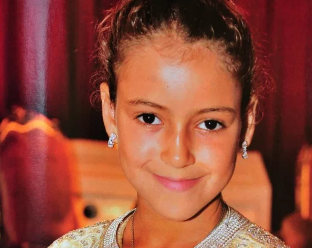 أنيقة وهادئة.. الأميرة للا خديجة تحتفل بعيد ميلاها (صور)