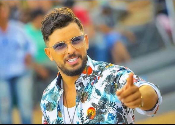 بسبب &laquo;&nbsp;مرا وكادة&nbsp;&raquo;.. غضب واستياء الفنان حاتم عمور