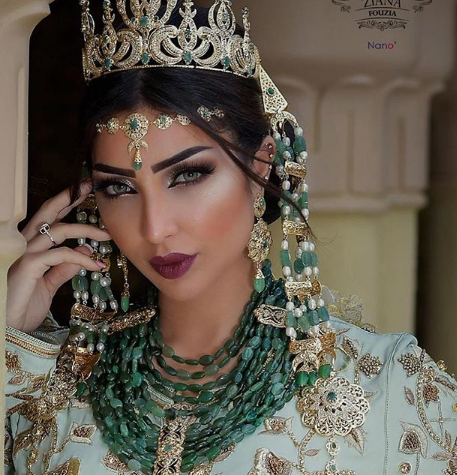 أربعة ملايين.. يتابعون الفنانة دنيا باطمة على أنستغرام