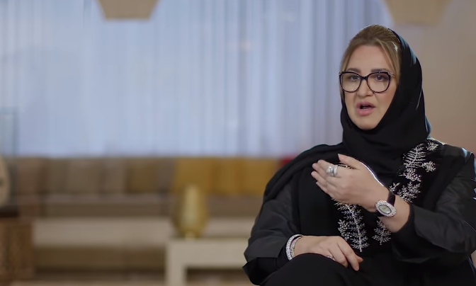 في أول خروج إعلامي لها بعد اعتزالها الفن.. عزيزة جلال تتحدث عن مرضها (فيديو)