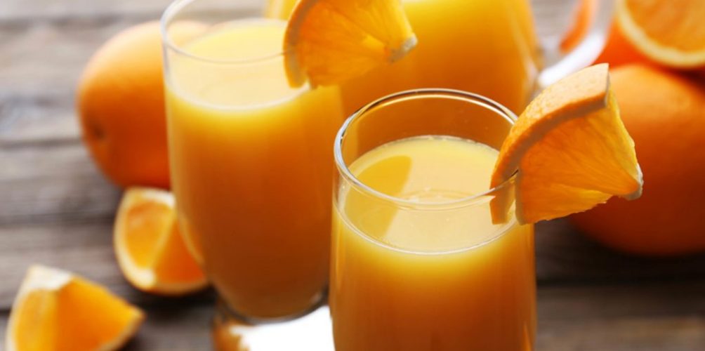 مع ارتفاع درجة الحرارة.. لا تنسي شرب السوائل خلال الإفطار