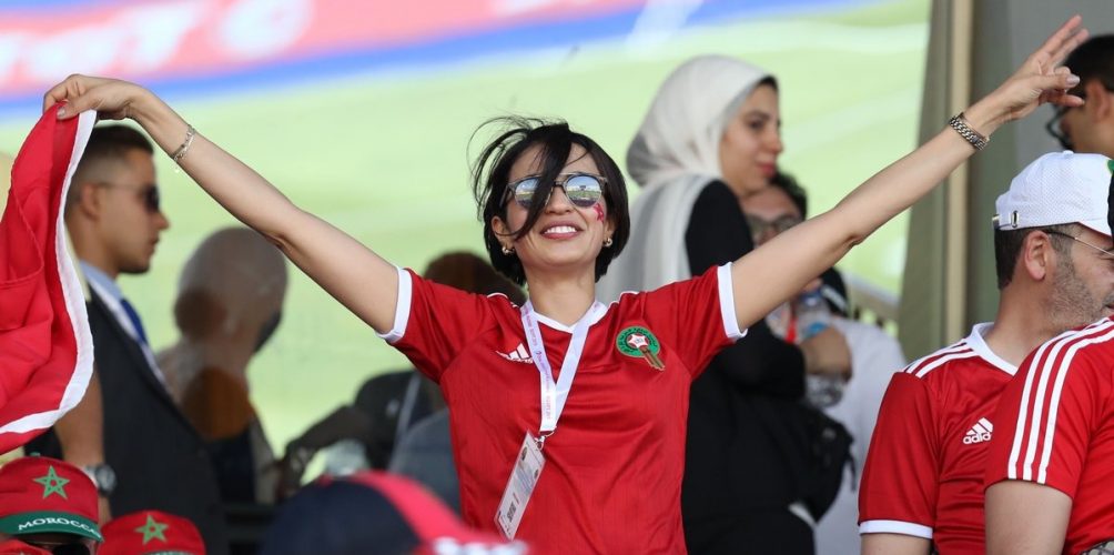 مصر.. مغاربة يشجعون المنتخب الوطني خلال مقابلته ضد ناميبيا (صور)