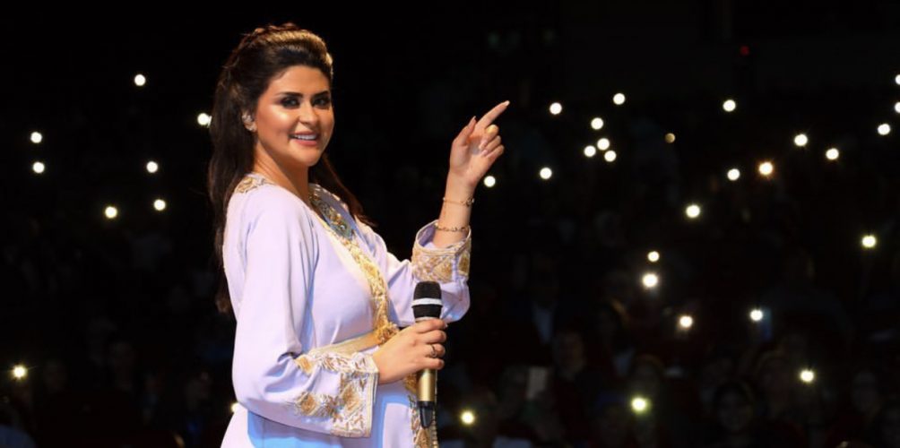 احتفالا بعيد العرش.. سلمى رشيد تغني في المسرح الوطني محمد الخامس (صور)