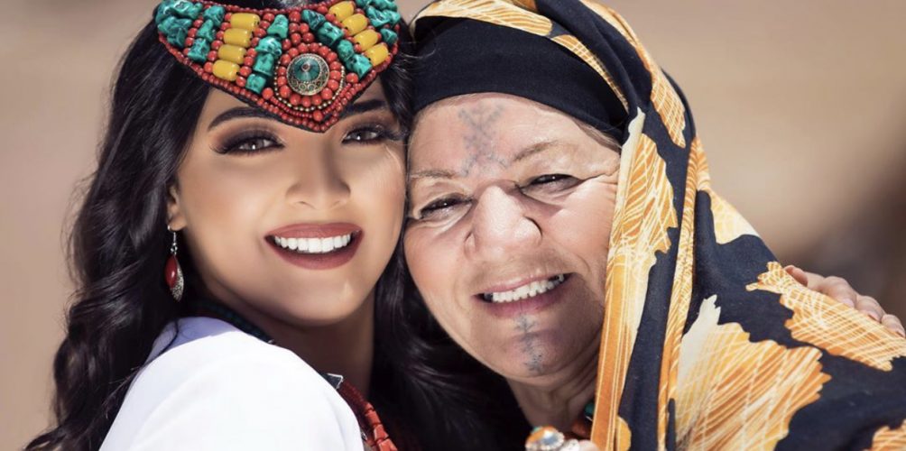 احتفالا بعيد العرش.. رقية ماغى تطلق &laquo;&nbsp;المغرب وجمالو&nbsp;&raquo; (فيديو)