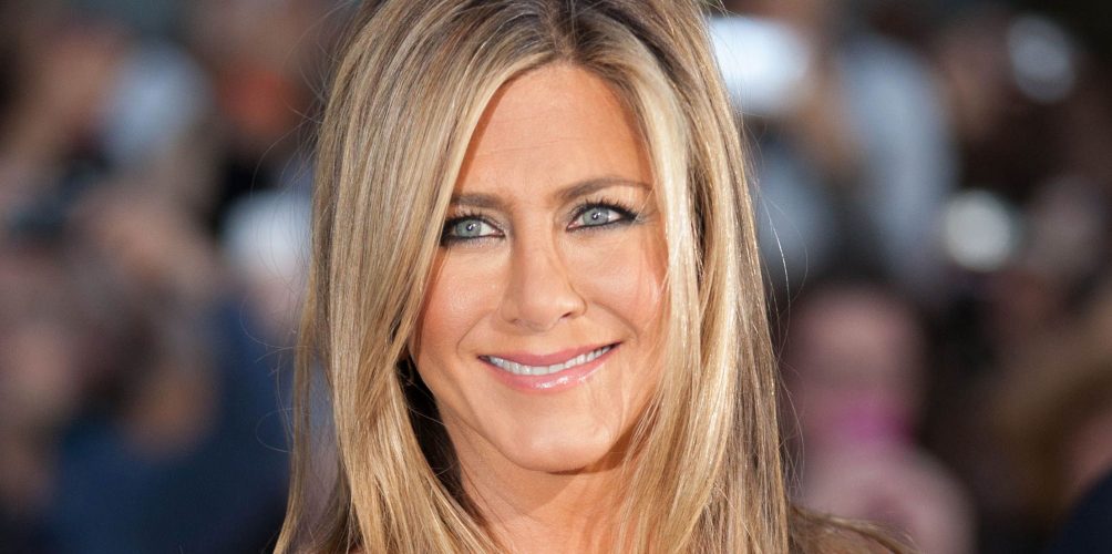 في أول يوم لها على إنستغرام.. 7ملايين متابع لحساب جنيفر أنيستون