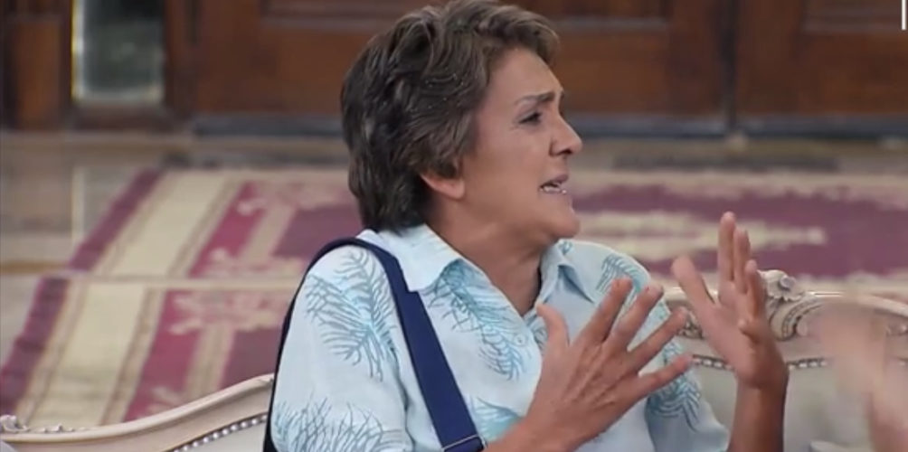 خوف وهلع.. راوية ضحية فيفي عبده في &laquo;&nbsp;خلي بالك من فيفي&nbsp;&raquo; (فيديو)