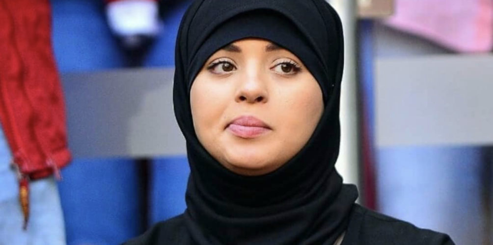 مبادرة إنسانية.. زوجة اللاعب المغربي بلهندة توزع مساعدات غذائية على أزيد من 100 أسرة