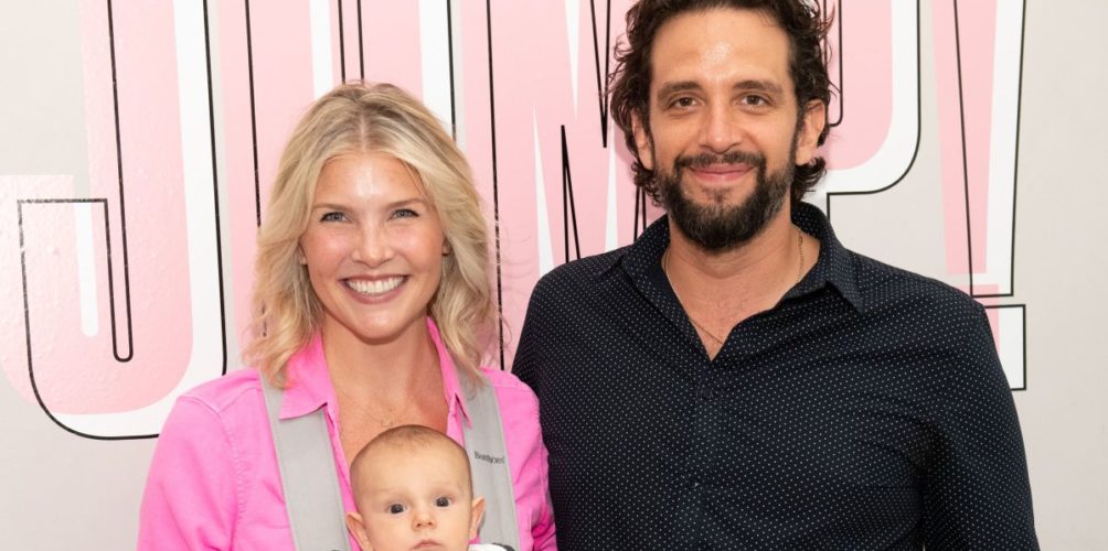 بعد رجاء الجداوي.. كورونا ينهي حياة نجم أمريكي