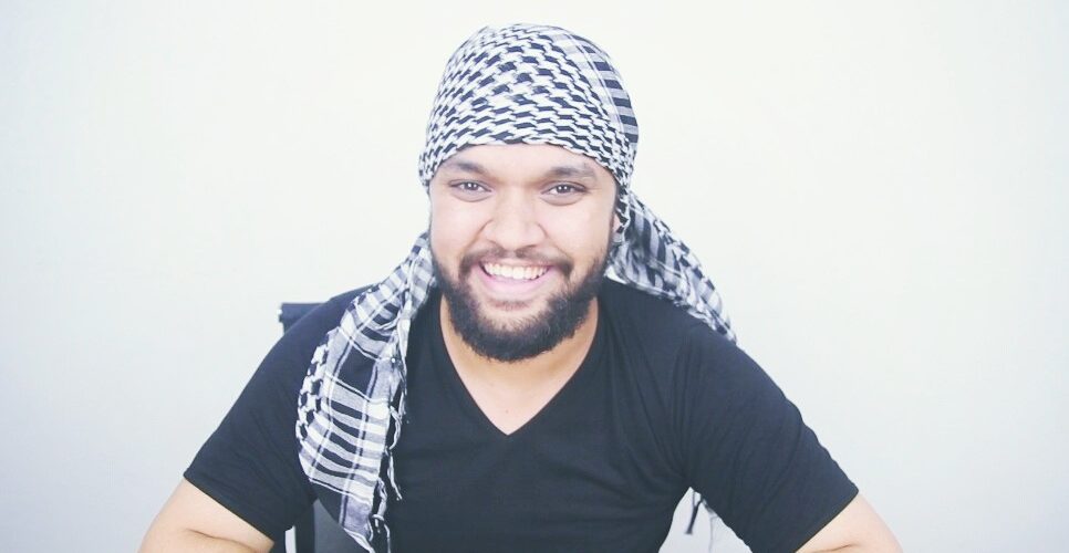 الكوميدي أسامة رمزي يعلن إصابته بكورونا ويوجه نصيحة للمغاربة