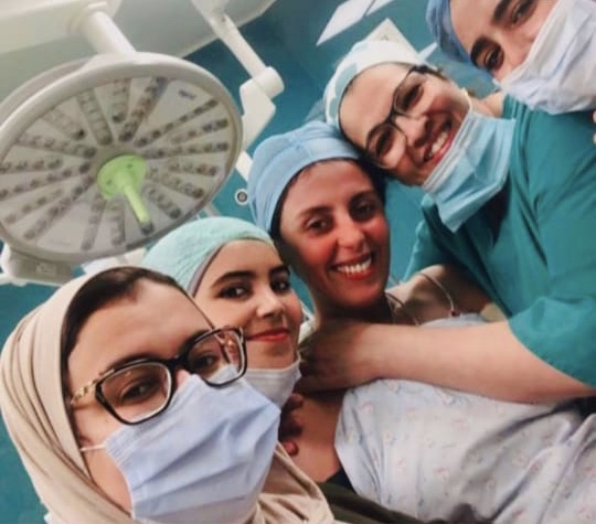 في أقل من شهرين.. فدوى الطالب تجري عمليتين جراحيتين (صور)