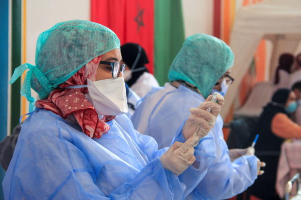 مديرة مركز محاربة التسمم: لا علاقة بين استعمال لقاح أسترازينيكا وحدوث حالات جلطات