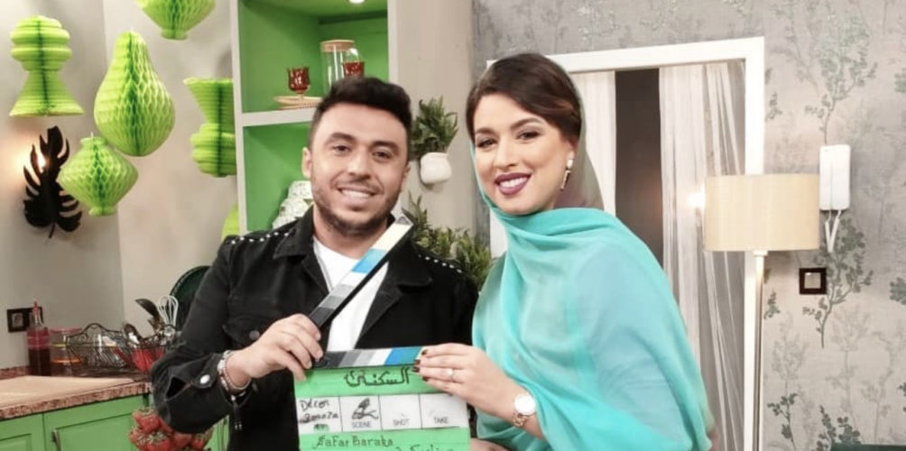 بمشاركة هاجر عدنان.. زكرياء الغافولي يغني جينريك مسلسل &laquo;&nbsp;كلنا مغاربة&nbsp;&raquo; (فيديو)