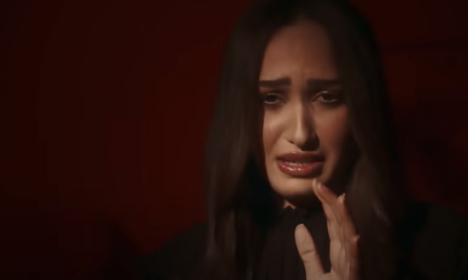 « يا حب ».. هند زيادي تطرح جديدها الفني (فيديو)