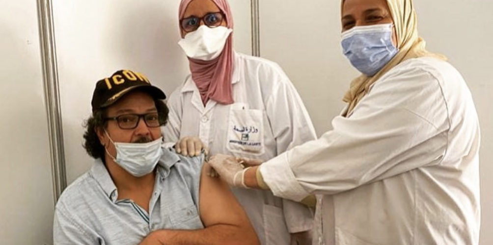 جات نوبتو.. عبد الله فركوس يتلقى لقاح كورونا