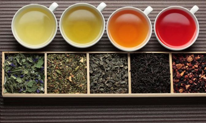 بينها شاي البابونج.. 3 أنواع من الشاي تطيل العمر
