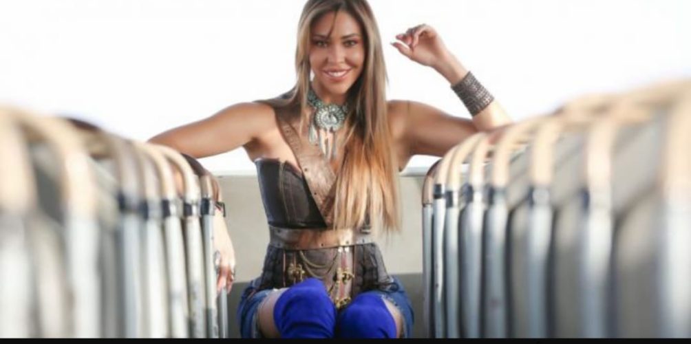 تغني فيها عن قوة وتحرر المرأة..&nbsp;&raquo;كات آند ماوس&nbsp;&raquo; للعروسي تحقق أزيد من مليون مشاهدة (فيديو)