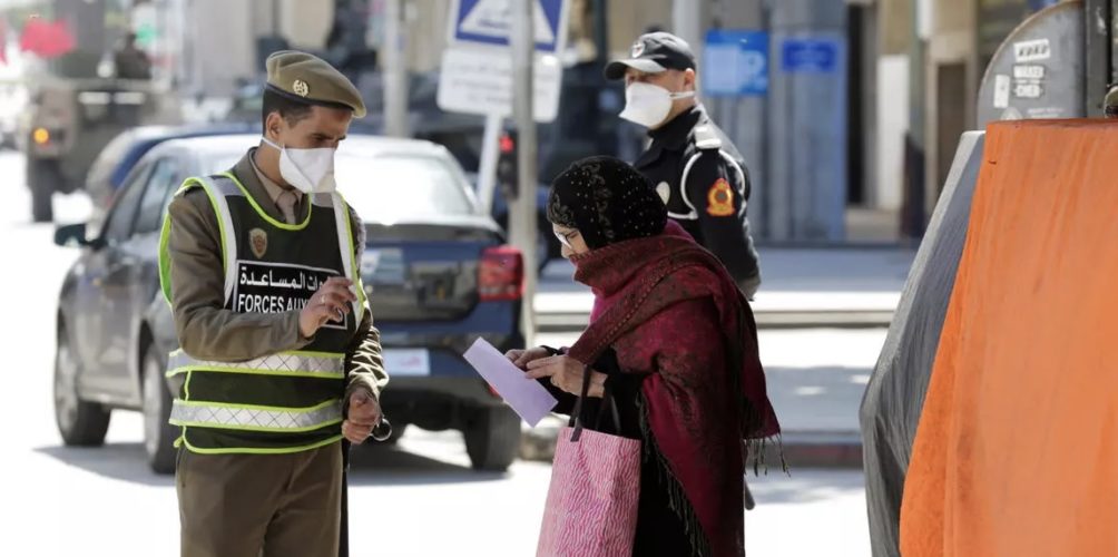 منظمة الصحة العالمية: رفع القيود بسرعة كبيرة قد يكون كارثيا